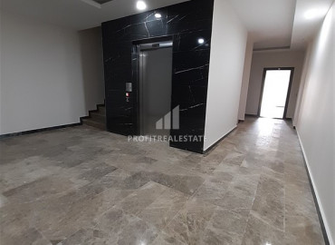Трехкомнатная квартира с отдельной кухней в новом доме с богатой инфраструктурой в Махмутларе ID-6404 фото-25