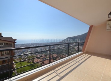Duplex with three bedrooms and panoramic sea view in the central area of Alanya, Turkey ID-0431 фото-11
