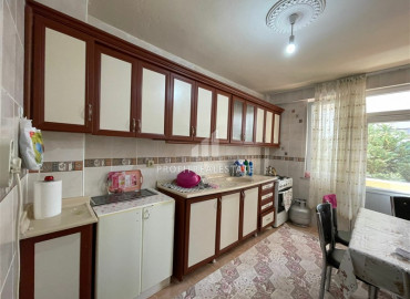 Budget resale property: two-bedroom apartment with separate kitchen, 120 m², 300m from the sea in Mahmutlar ID-6423 фото-7