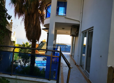 Трехэтажная вилла, планировки 5+1, с собственным бассейном, в живописном районе Бекташ, Аланья, 200 м2 ID-6424 фото-21