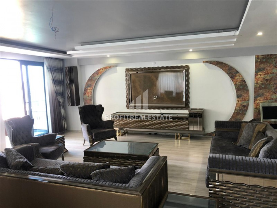Spacious furnished duplex 4 + 1 in an elite residence Kargicaka ID-6427 фото-2
