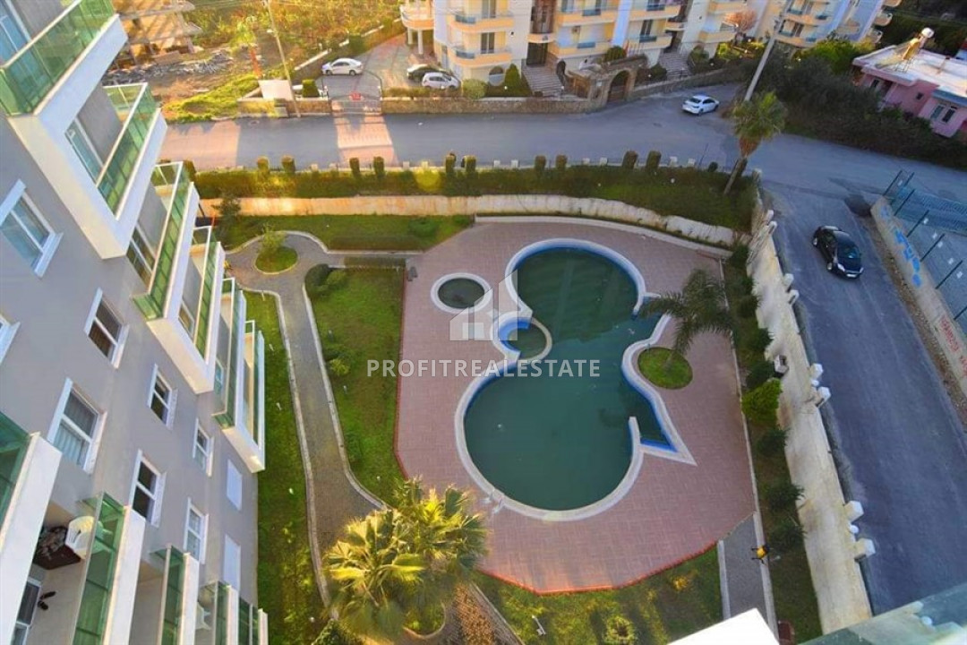 Apartment for a large family with three bedrooms and a separate kitchen in Mahmutlar ID-6440 фото-2