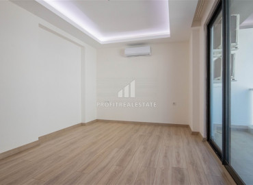 New duplex 3 + 1 250 from the sea in a residence with good facilities in Mahmutlar ID-6454 фото-28