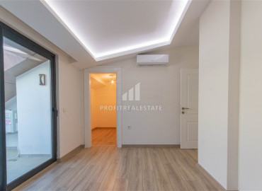 New duplex 3 + 1 250 from the sea in a residence with good facilities in Mahmutlar ID-6454 фото-39}}