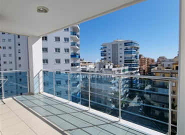 Equipped one-bedroom apartment in a residence with good facilities in Mahmutlar ID-6458 фото-12