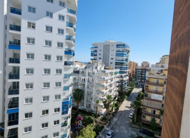 Equipped one-bedroom apartment in a residence with good facilities in Mahmutlar ID-6458 фото-15