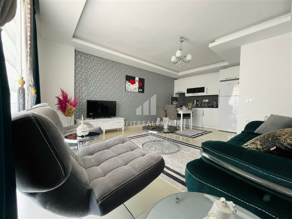 Ready to move in one bedroom apartment, in a residence with good facilities, near the sea in Mahmutlar ID-6468 фото-2