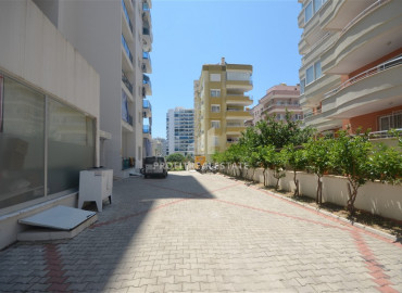 Two-bedroom apartment, with furniture and household appliances, 300 m from the sea in Alanya - Mahmutlar ID-6470 фото-3