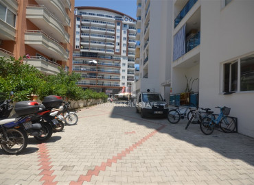 Two-bedroom apartment, with furniture and household appliances, 300 m from the sea in Alanya - Mahmutlar ID-6470 фото-11
