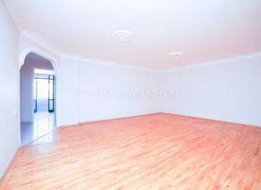 A spacious apartment in Antalya Konyaalti with a high-quality repair ID-0437 фото-9