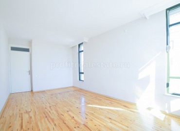 A spacious apartment in Antalya Konyaalti with a high-quality repair ID-0437 фото-20
