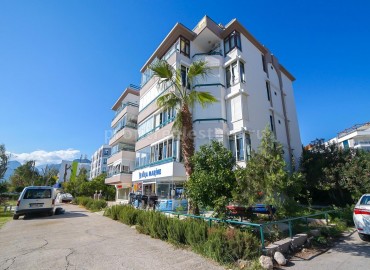A spacious apartment in Antalya Konyaalti with a high-quality repair ID-0437 фото-28
