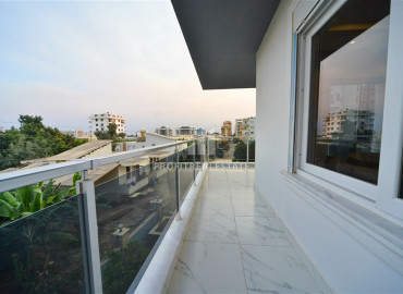 Apartment 2 + 1 with furniture and appliances in a house with wide facilities in Mahmutlar ID-6505 фото-17