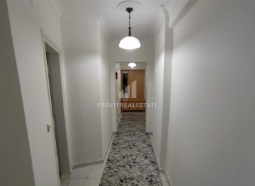 One-bedroom apartment with furniture and household appliances near Cleopatra beach at a great price. ID-6530 фото-11