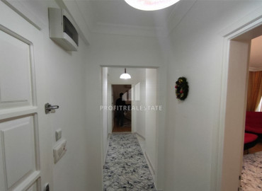 One-bedroom apartment with furniture and household appliances near Cleopatra beach at a great price. ID-6530 фото-12