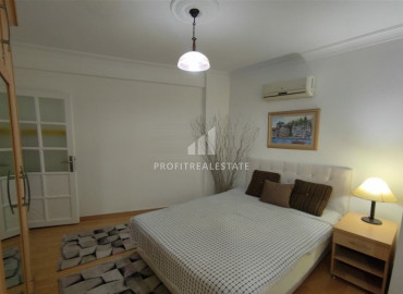 One-bedroom apartment with furniture and household appliances near Cleopatra beach at a great price. ID-6530 фото-5