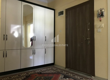Inexpensive apartment 2 + 1 with a separate kitchen in an urban-type house 500m from the sea in Mahmutlar ID-6547 фото-9