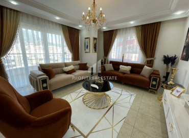 Elegant two-bedroom apartment, ready to move in, on the first line, Mahmutlar, Alanya, 130 m2 ID-6571 фото-1