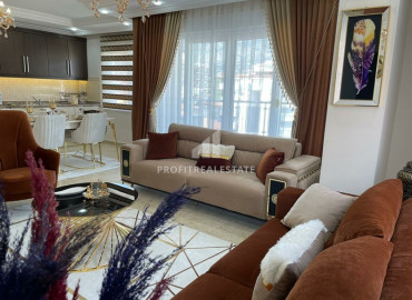 Elegant two-bedroom apartment, ready to move in, on the first line, Mahmutlar, Alanya, 130 m2 ID-6571 фото-2