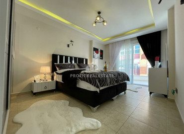 Elegant two-bedroom apartment, ready to move in, on the first line, Mahmutlar, Alanya, 130 m2 ID-6571 фото-10