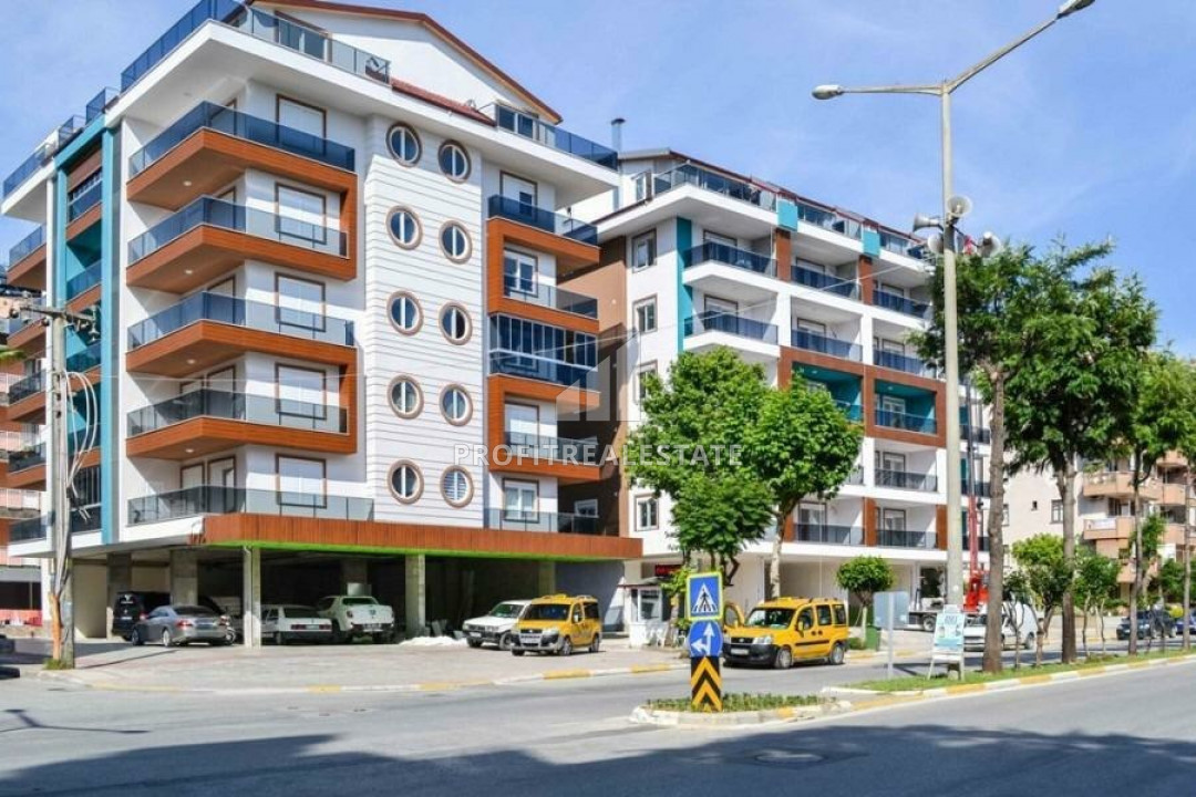 New 1 + 1 apartment with furniture and appliances in the center of Alanya, 150m from the Cleopatra beach ID-6576 фото-1
