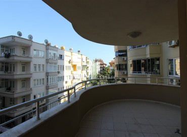 Two bedroom apartment, with a separate kitchen, in the center of Alanya, 110 m2 ID-6583 фото-15