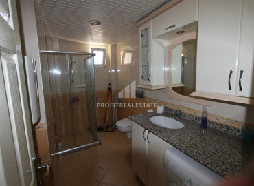 Two bedroom apartment, with a separate kitchen, in the center of Alanya, 110 m2 ID-6583 фото-17