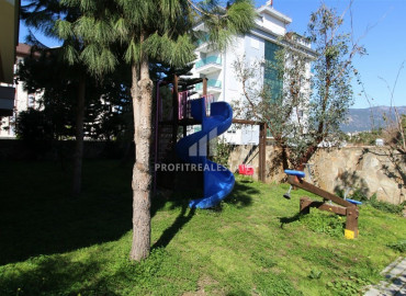 The first coastal line in the Alanya region - Kestel: two bedroom duplex with furniture and appliances ID-6591 фото-23}}