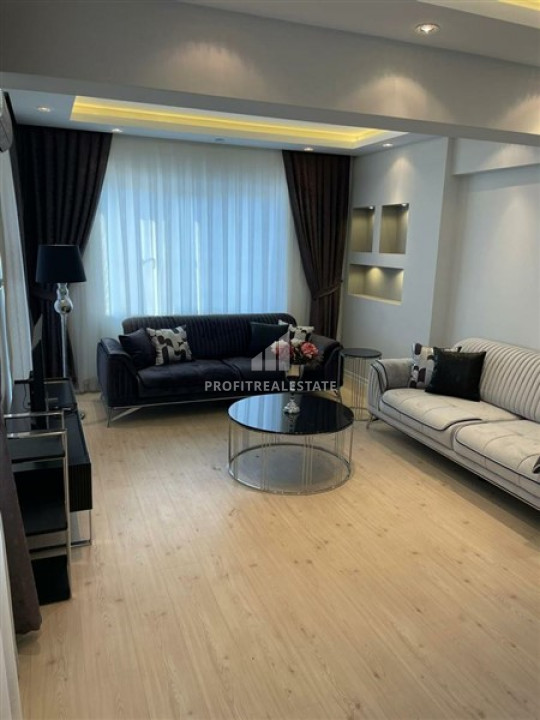 Fully renovated furnished 2 + 1 apartment in the very center of Alanya, 200m from Damlatas beach in an urban-type house ID-6602 фото-1