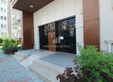Двухкомнатная квартира по доступной цене, с дизайнерским интерьером, в 100 метрах от центра Махмутлара, Аланья, 60 м2 ID-6603 фото-21}}