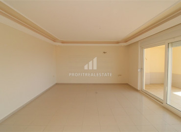 Huge view duplex 4 + 2 with a private sauna in a premium residence in Mahmutlar ID-6640 фото-11
