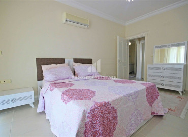 Furnished two bedroom apartment, 100 meters from the sea, Mahmutlar, Alanya, 115 m2 ID-6646 фото-14