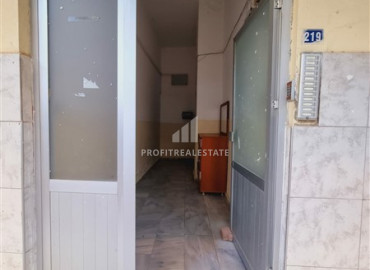 Вторичная недвижимость: трехкомнатная квартира на центральной улице района Махмутлар в доме городского типа ID-6673 фото-20