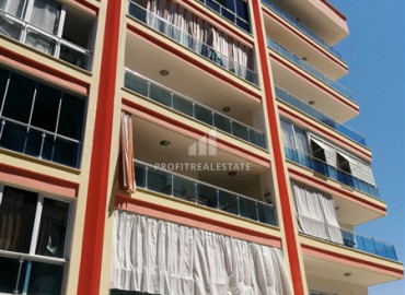 Трехкомнатная квартира без мебели, в 200 метрах от центра Махмутлара, Аланья, 130 м2 ID-6695 фото-1}}