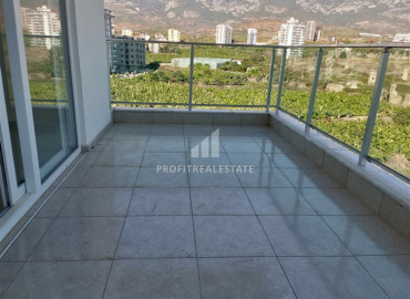 Spacious one-bedroom apartment, with mountain and sea views, in Mahmutlar, Alanya, 70 m2 ID-6734 фото-10