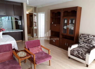 Large one-bedroom apartment with furniture and household appliances by the sea in Mezitli, Mersin ID-6742 фото-6