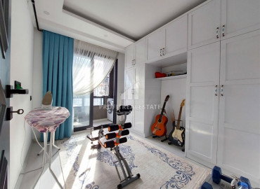 Современная меблированная трехкомнатная квартира в центральном районе города Мерсин – Мезитли ID-6743 фото-6
