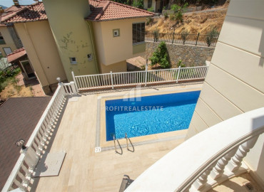 Cozy two-storey villa, with a pool and panoramic views, Alanya, center, 160 m2 ID-6781 фото-9