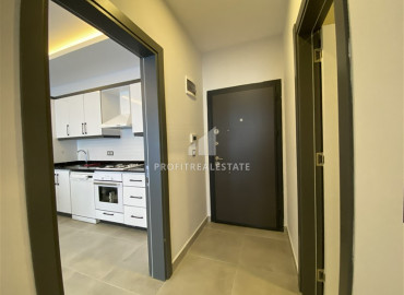 Furnished one bedroom apartment in a residence with good facilities, near the sea in Mahmutlar ID-6802 фото-10