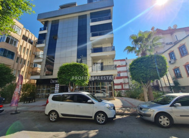 Two-bedroom apartment 50m from the sea in an city-type house in the center of Alanya ID-6824 фото-1}}