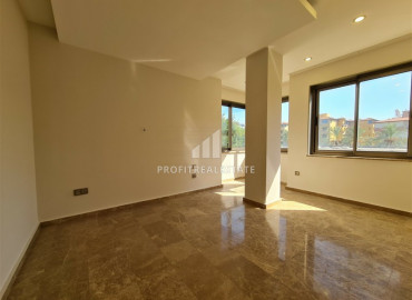 Two-bedroom apartment 50m from the sea in an city-type house in the center of Alanya ID-6824 фото-10}}
