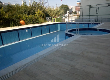 Favorable offer from the owner: a three bedroom apartment in Mersin, near the sea for only 70.5 thousand euros. ID-6839 фото-7}}