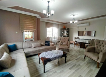 Large 3 + 1 apartment with separate kitchen and excellent location in Mezitli, Mersin ID-6848 фото-1}}