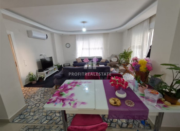 Spacious two-bedroom apartment, with furniture and appliances, in a well-kept residential residence Mahmutlar, Alanya, 125 m2 ID-6858 фото-5