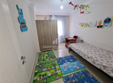 Spacious two-bedroom apartment, with furniture and appliances, in a well-kept residential residence Mahmutlar, Alanya, 125 m2 ID-6858 фото-10