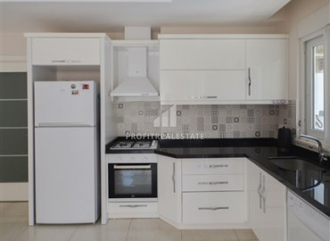One-bedroom apartment in a residence with good facilities in Mahmutlar with furniture and household appliances. ID-6873 фото-5