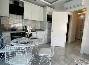 Cozy one-bedroom apartment, ready to move in, 200 meters from the sea, Mahmutlar, Alanya ID-6885 фото-4
