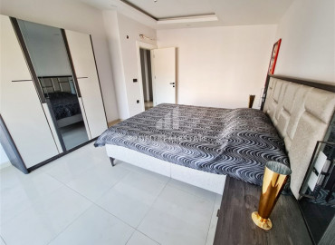 Новая меблированная двухуровневая квартира с двумя спальнями в комплексе с бассейном в Махмутларе ID-6889 фото-8