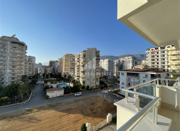 Apartment 2 + 1 with a separate kitchen in a residence with good facilities in Mahmutlar, 350m from the sea ID-6898 фото-1