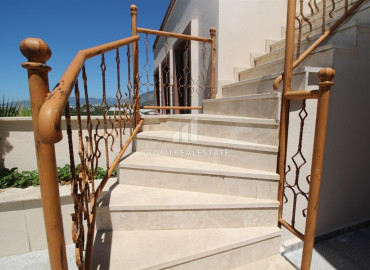 Two bedroom villa, with a private pool and a gorgeous mountain landscape, Kargicak, Alanya, 135 m2 ID-6899 фото-2